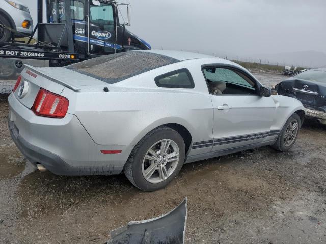 1ZVBP8AN1A5148947 - 2010 FORD MUSTANG GRAY photo 3