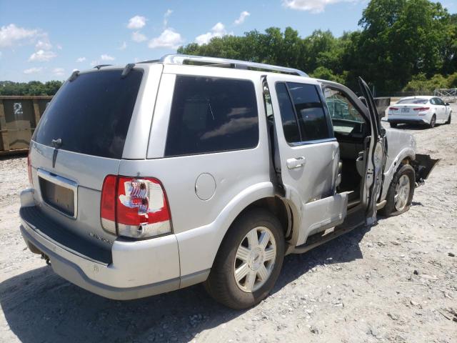 5LMEU78H03ZJ32228 - 2003 LINCOLN AVIATOR 银色 照片 4