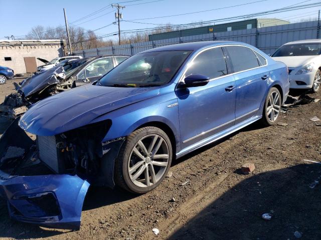1VWDT7A31HC039536 - 2017 VOLKSWAGEN PASSAT R-LINE Blau Foto 1