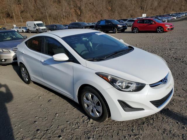 5NPDH4AE1GH713580 - 2016 HYUNDAI ELANTRA SE WHITE photo 4