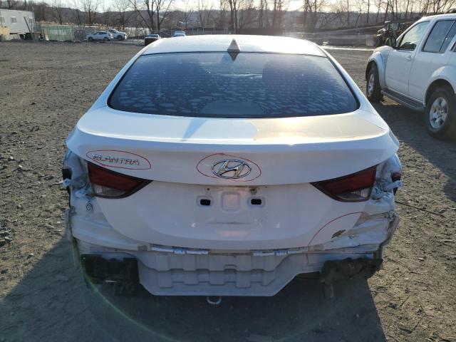 5NPDH4AE1GH713580 - 2016 HYUNDAI ELANTRA SE WHITE photo 6