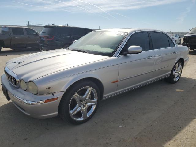 2005 JAGUAR XJ8 L, 