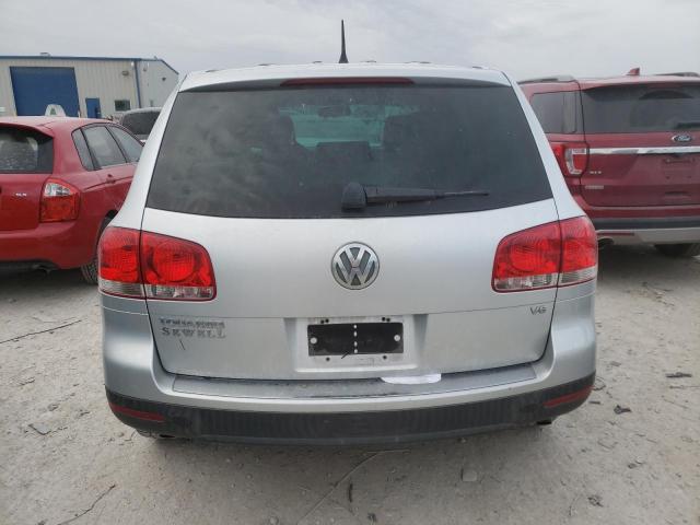 WVGZG77L06D015073 - 2006 VOLKSWAGEN TOUAREG 3.2 GRAY photo 6