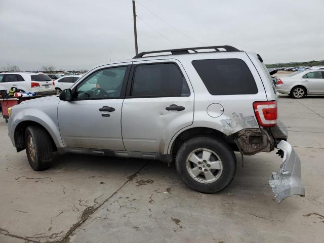 1FMCU0D73AKC95427 - 2010 FORD ESCAPE XLT SILVER photo 2