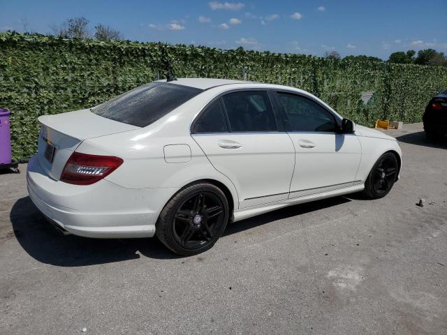 WDDGF56X59R069327 - 2009 MERCEDES-BENZ C 350 WHITE photo 3