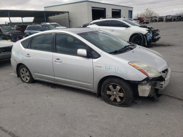 JTDKB20U677552654 - 2007 TOYOTA PRIUS SILVER photo 4