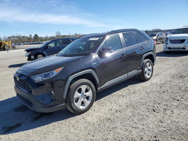 2020 TOYOTA RAV4 XLE, null