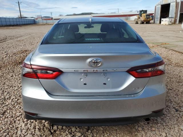 4T1C11AK0PU180417 - 2023 TOYOTA CAMRY LE 银色 照片 6