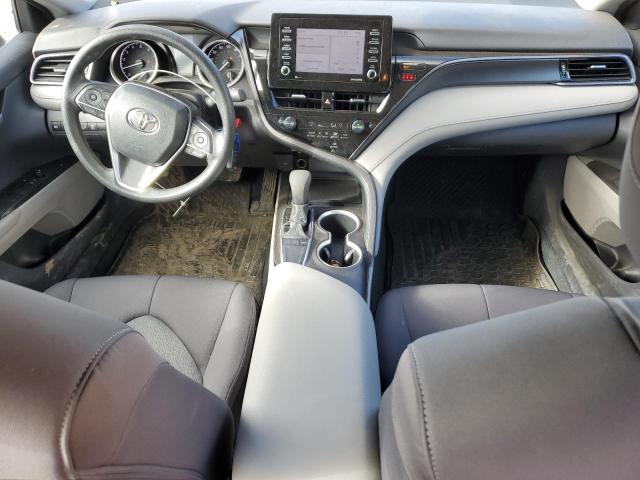 4T1C11AK0PU180417 - 2023 TOYOTA CAMRY LE 银色 照片 8