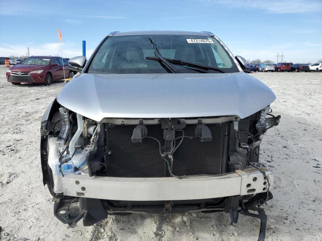 5TDJKRFHXGS253964 - 2016 TOYOTA HIGHLANDER XLE 银色 照片 5