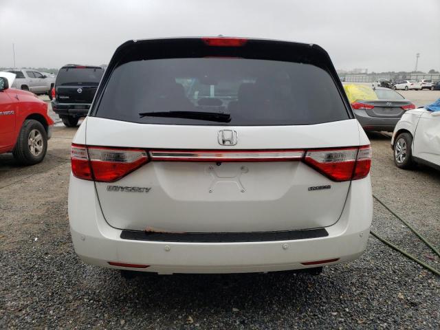 5FNRL5H95DB037051 - 2013 HONDA ODYSSEY TOURING WHITE photo 6