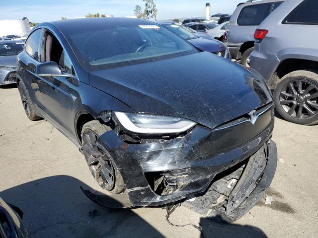 5YJXCAE24LF262597 - 2020 TESLA MODEL X BLACK photo 4