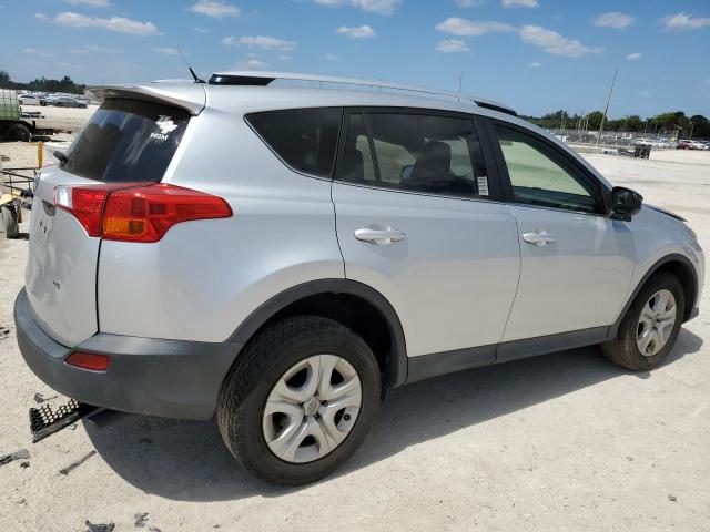 JTMZFREV0FD074714 - 2015 TOYOTA RAV4 LE SILVER photo 3