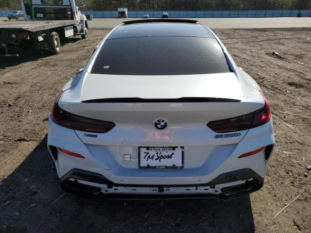 WBAGV8C04LCD46842 - 2020 BMW M850XI WHITE photo 6