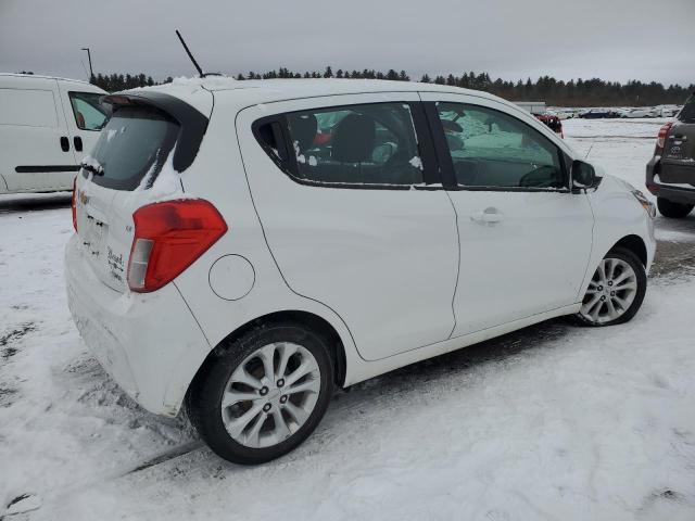 KL8CD6SA4MC722904 - 2021 CHEVROLET SPARK 1LT أبيض صورة 3