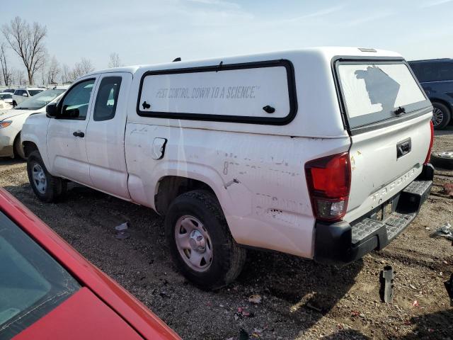 5TFRX5GN9JX113200 - 2018 TOYOTA TACOMA ACCESS CAB WHITE photo 2