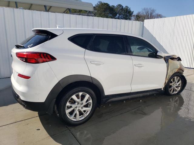 KM8J23A40KU903208 - 2019 HYUNDAI TUCSON SE WHITE photo 3