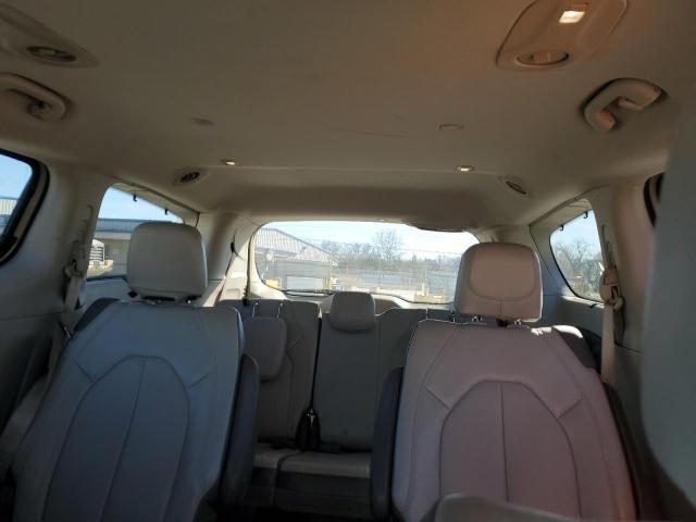 2C4RC1BG9HR609930 - 2017 CHRYSLER PACIFICA TOURING L WHITE photo 10