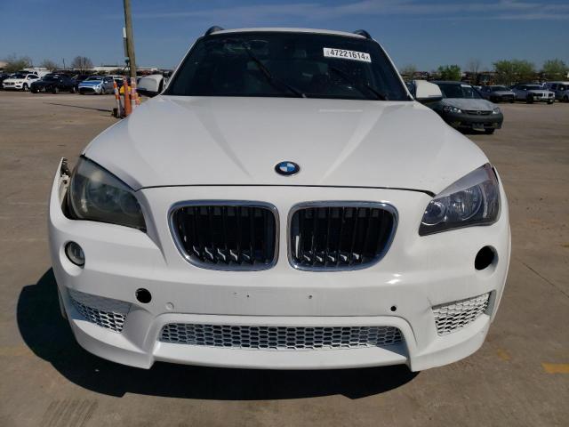 WBAVM1C54FVZ94099 - 2015 BMW X1 SDRIVE28I WHITE photo 5