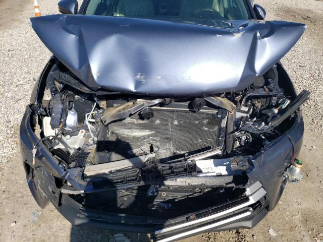 5TDJZRFH2JS492010 - 2018 TOYOTA HIGHLANDER SE GRAY photo 11