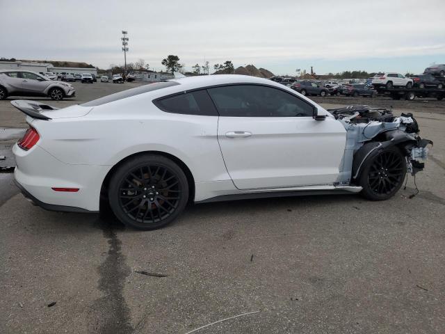 1FA6P8CF8N5147784 - 2022 FORD MUSTANG GT WHITE photo 3