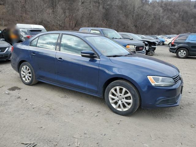 3VWD17AJ4EM221391 - 2014 VOLKSWAGEN JETTA SE BLUE photo 4