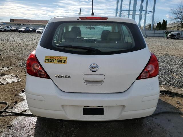 3N1BC13E69L372698 - 2009 NISSAN VERSA S WHITE photo 6