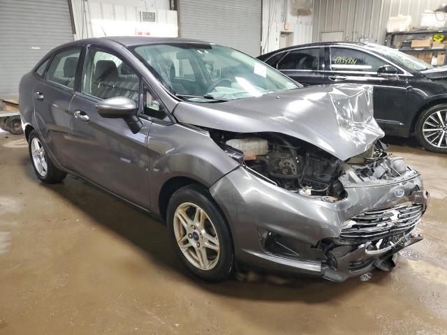 3FADP4BJ5JM132007 - 2018 FORD FIESTA SE GRAY photo 4