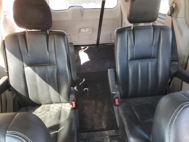 2A4RR8DG1BR801218 - 2011 CHRYSLER TOWN & COU TOURING L WHITE photo 11