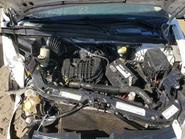 2A4RR8DG1BR801218 - 2011 CHRYSLER TOWN & COU TOURING L WHITE photo 12