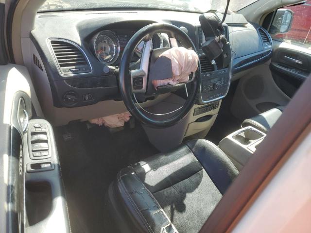 2A4RR8DG1BR801218 - 2011 CHRYSLER TOWN & COU TOURING L WHITE photo 8