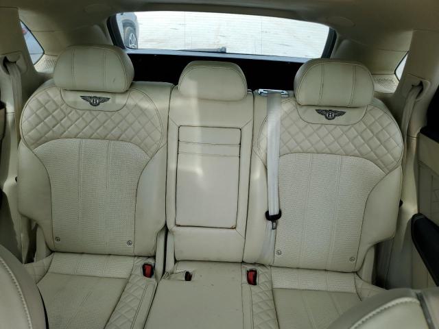 SJAAC2ZV1JC017915 - 2018 BENTLEY BENTAYGA BEIGE photo 10