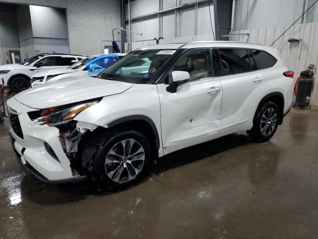 5TDGZRBH3MS541719 - 2021 TOYOTA HIGHLANDER XLE WHITE photo 1
