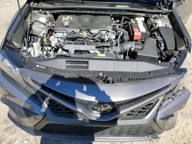 4T1G11AK3RU910437 - 2024 TOYOTA CAMRY SE NIGHT SHADE GRAY photo 11