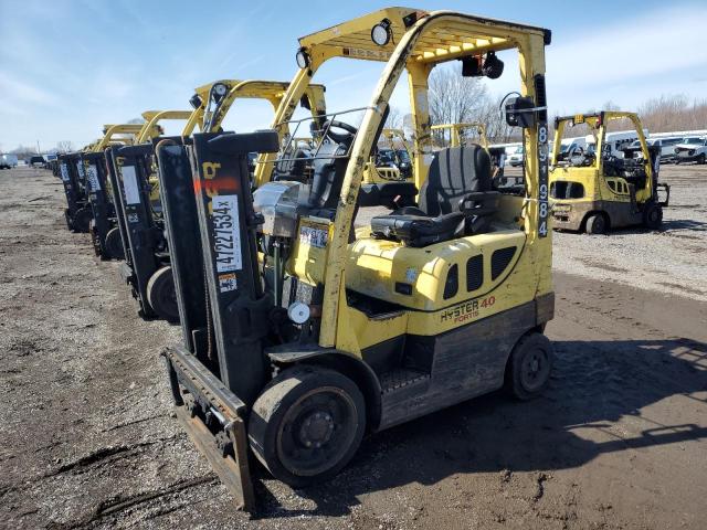 F187V14694G - 2009 HYST FORKLIFT YELLOW photo 2