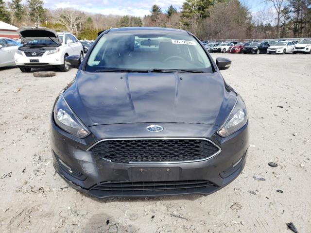 1FADP3H21JL283793 - 2018 FORD FOCUS SEL GRAY photo 5