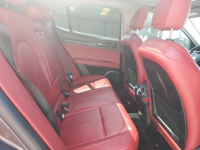 ZASFAKBNXJ7B80552 - 2018 ALFA ROMEO STELVIO TI GRAY photo 10