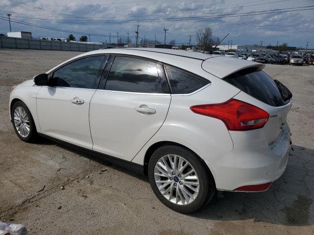 1FADP3N24JL246192 - 2018 FORD FOCUS TITANIUM WHITE photo 2