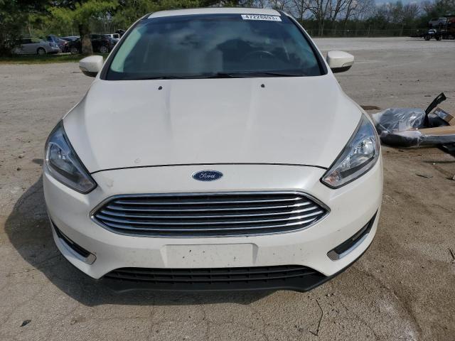 1FADP3N24JL246192 - 2018 FORD FOCUS TITANIUM WHITE photo 5