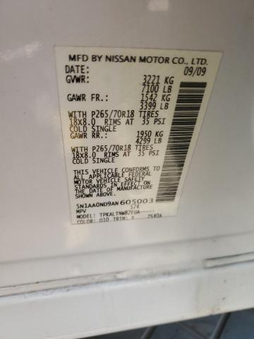 5N1AA0ND9AN605003 - 2010 NISSAN ARMADA SE WHITE photo 13