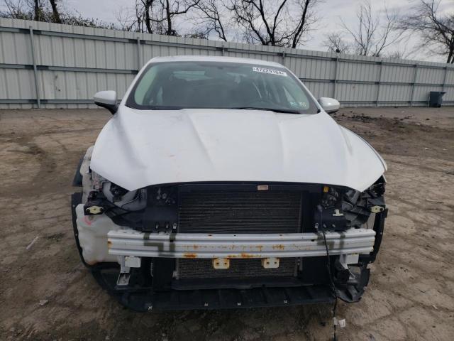 3FA6P0G7XDR302660 - 2013 FORD FUSION S WHITE photo 5