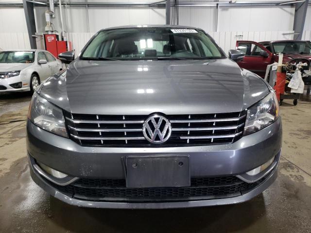 1VWCM7A39CC057929 - 2012 VOLKSWAGEN PASSAT SEL GRAY photo 5