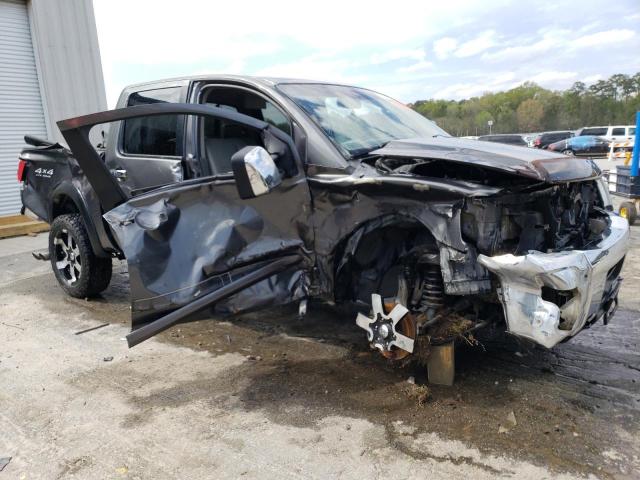 1N6AA07B67N242214 - 2007 NISSAN TITAN XE GRAY photo 4