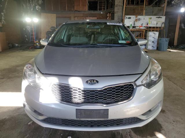 KNAFK4A63G5542802 - 2016 KIA FORTE LX SILVER photo 5