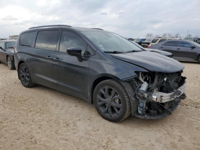 2C4RC1BG2JR204272 - 2018 CHRYSLER PACIFICA TOURING L BLACK photo 4