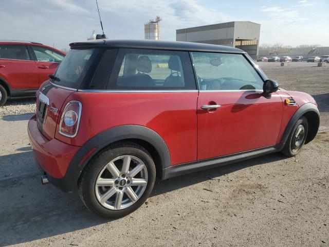 WMWSU3C58DT688059 - 2013 MINI COOPER RED photo 3