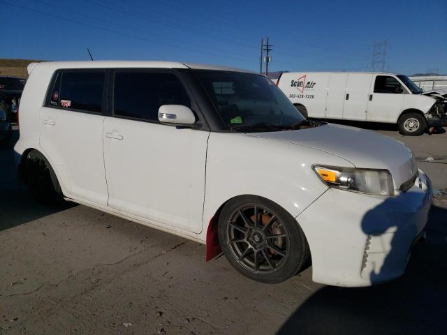 JTLZE4FEXFJ069918 - 2015 TOYOTA SCION XB 白色 照片 4