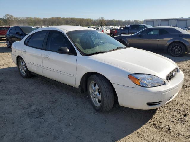 1FAFP53U06A236237 - 2006 FORD TAURUS SE WHITE photo 4