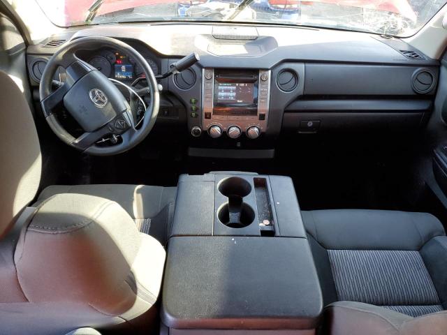 5TFUM5F18HX073638 - 2017 TOYOTA TUNDRA DOUBLE CAB SR/SR5 RED photo 8