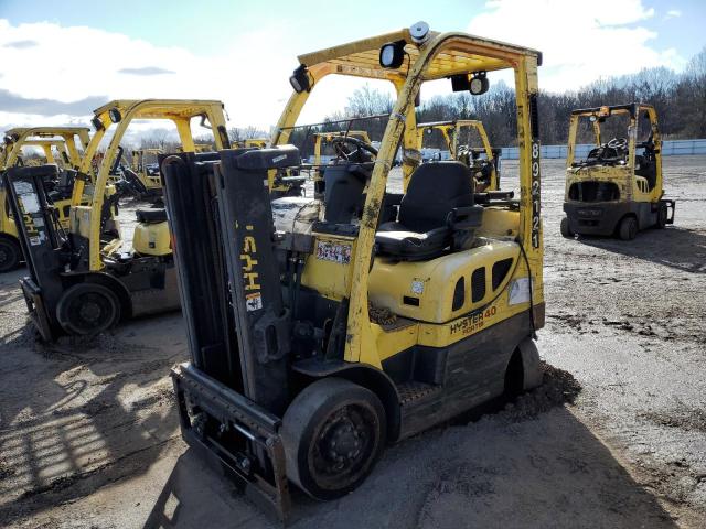 F187V16026H - 2010 HYST FORKLIFT YELLOW photo 2